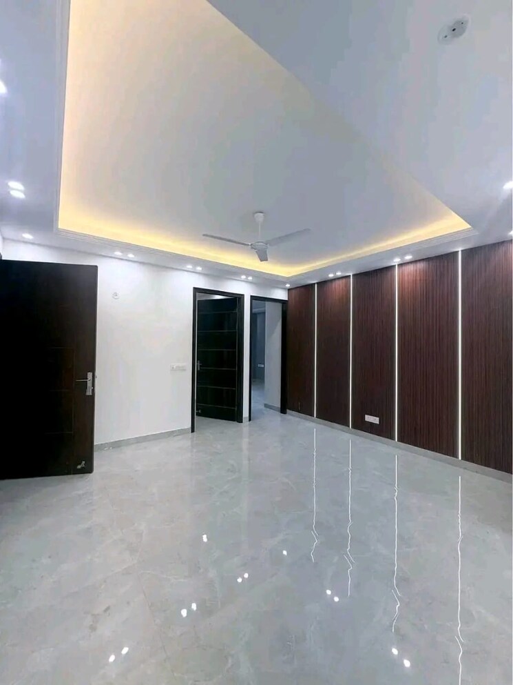 Room, amrapali-crystal-homes 3 Bedroom 1375 Sq.Ft. Apartment In Sector 76 Noida 9170178