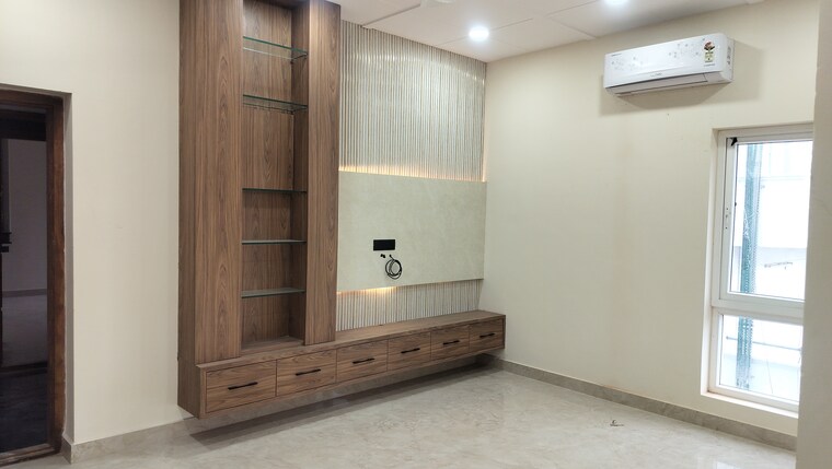 Room, banjara hills 3 Bedroom 2000 Sq.Ft. Apartment In Banjara Hills Hyderabad 9170184