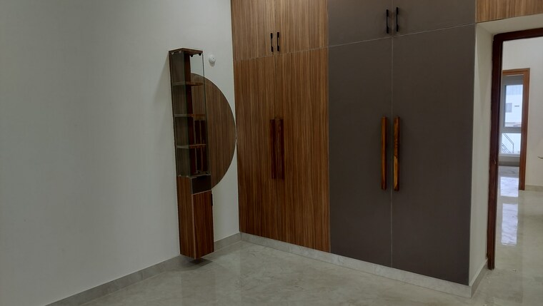 Room, banjara hills 3 Bedroom 2000 Sq.Ft. Apartment In Banjara Hills Hyderabad 9170184