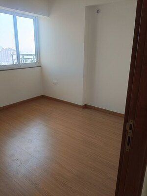 Room in 2 BHK Apartment at Godrej Woods, Sector 43 – for Sale