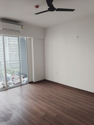 2 BHK Apartment For Sale in Godrej Woods, Sector 43