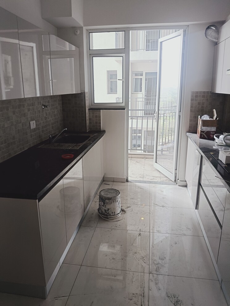 Kitchen, godrej-woods 2 Bedroom 1255 Sq.Ft. Apartment In Sector 43 Noida 9170202