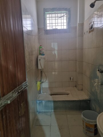 Bathroom in 3 BHK Apartment at Indrapuri C Sector – for Sale