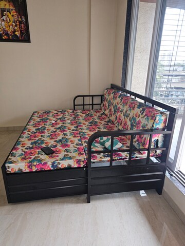 Bedroom in 2 BHK Apartment at Dombivli West – for Rent