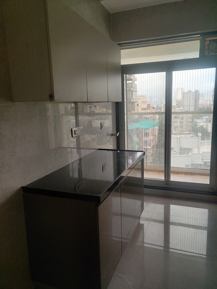 Kitchen, satra-one 2 Bedroom 701 Sq.Ft. Apartment In Goregaon West Mumbai 9170310
