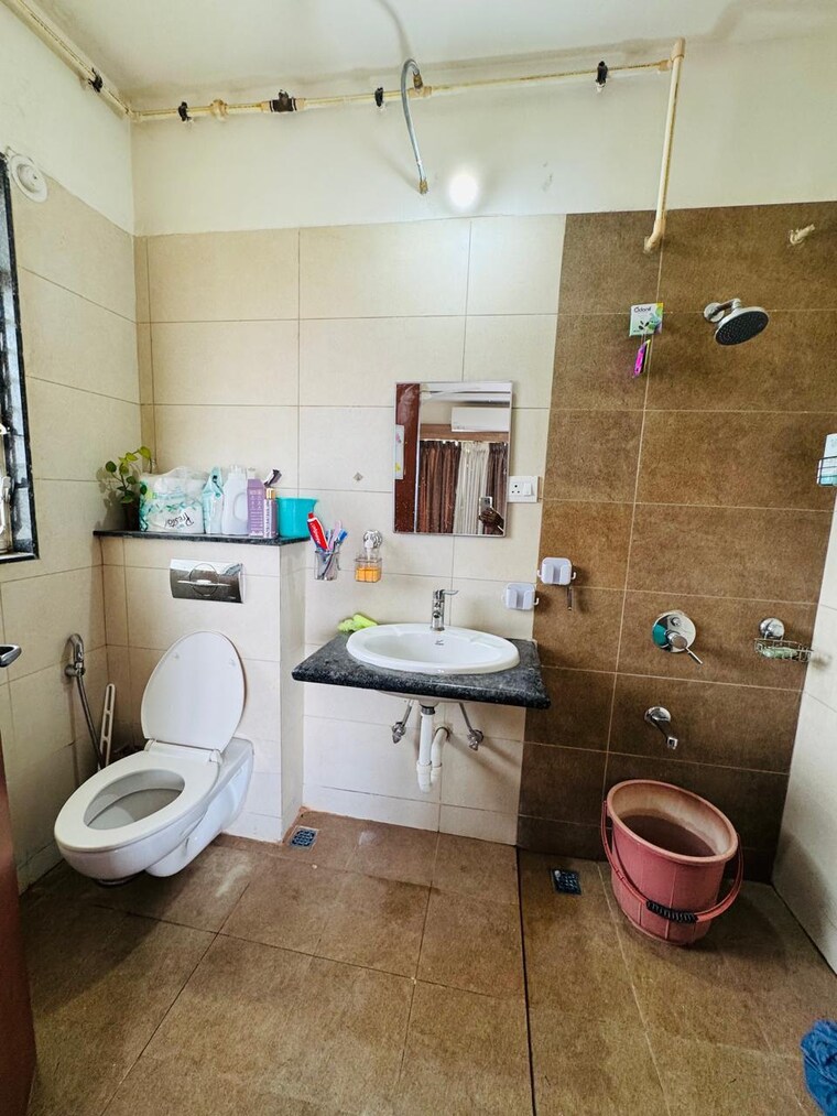 Bathroom, kolte-patil-life-republic 3 Bedroom 1250 Sq.Ft. Apartment In Hinjewadi Pune 9170338