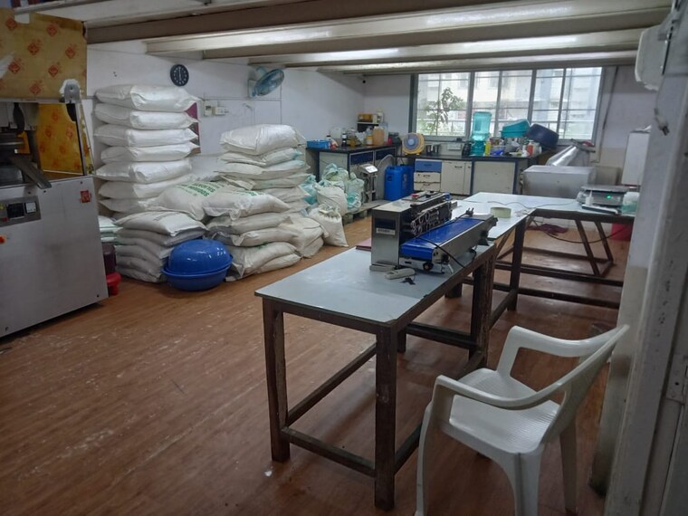 Gym, laxmi-industrial-estate-lower-parel Commercial Office Space 750 Sq.Ft. In Lower Parel Mumbai 9170318