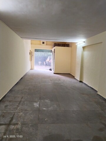 Room in  Office Space at Jogani Industrial Complex, Sion – for Rent