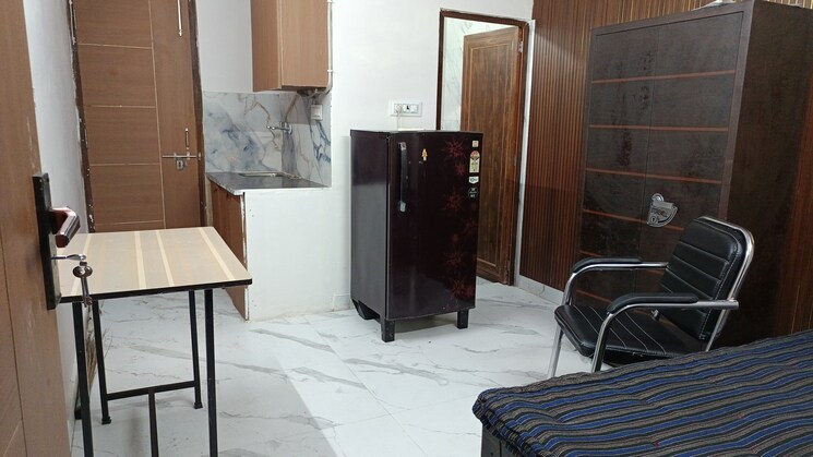 Living Room, patel nagar 1 RK 250 Sq.Ft. Builder Floor In Patel Nagar Delhi 9170412