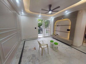 Building Lobby in 2 BHK Builder Floor at Deep Homes Sector 73, Sector 73 – for Sale