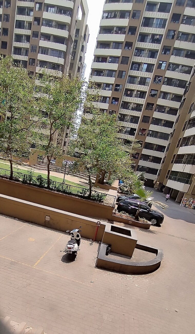 Exterior View, kalpataru-srishti 2.5 Bedroom 1105 Sq.Ft. Apartment In Mira Road Thane 9170435