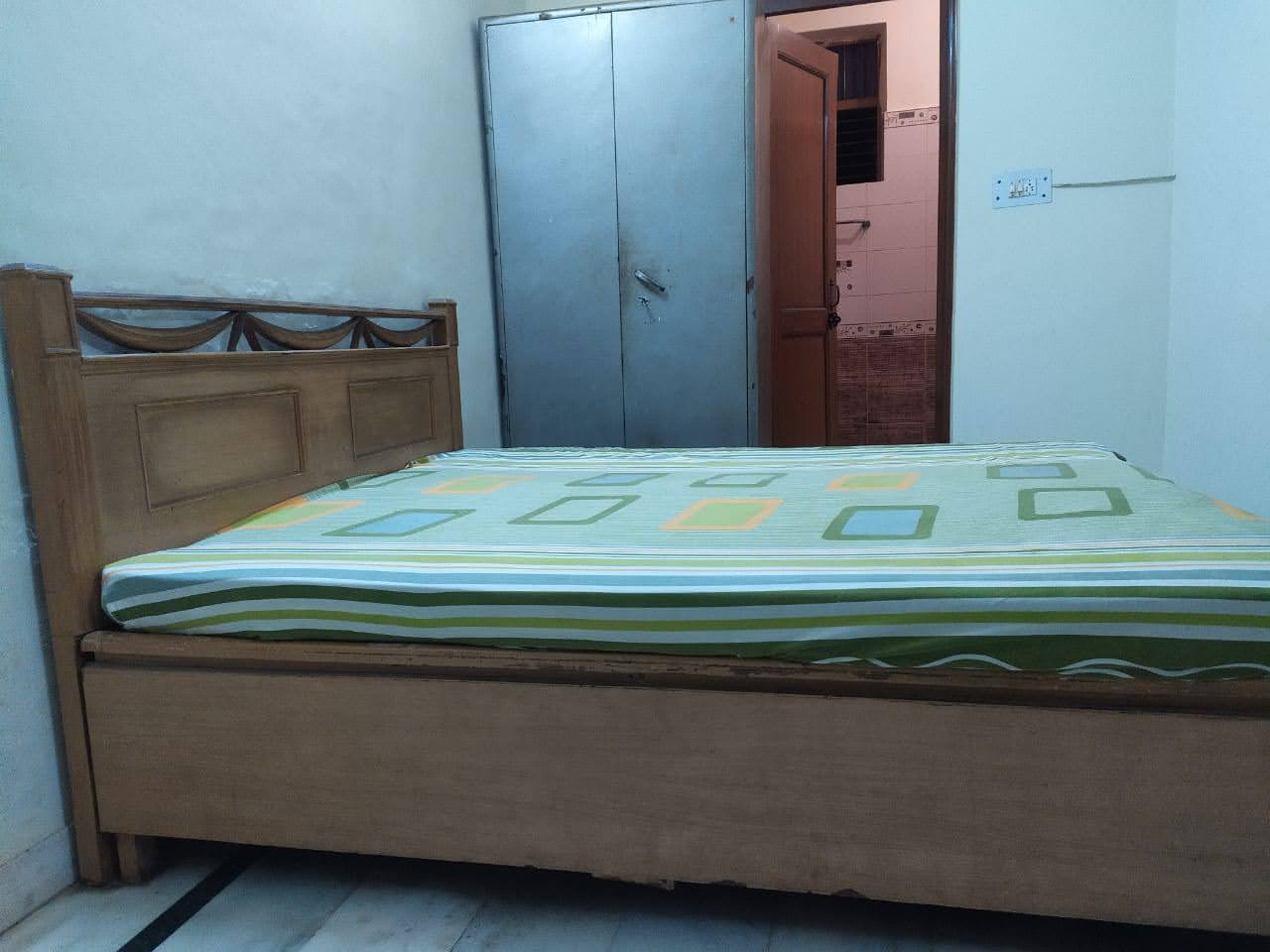 1 BHK Builder Floor For Rent in Sector 39