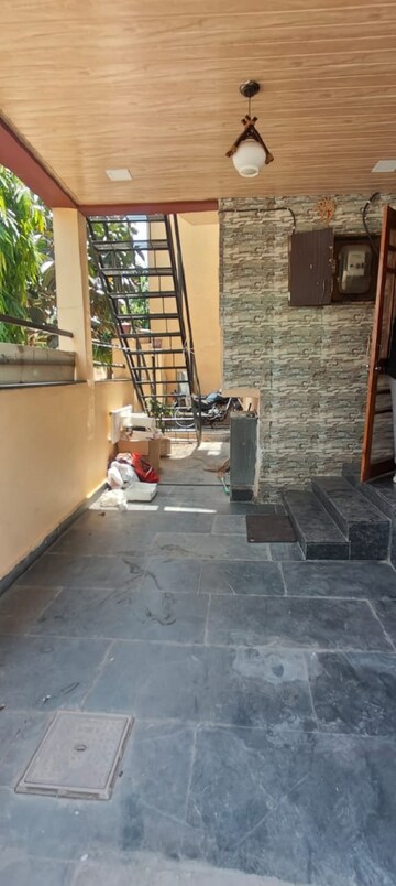 Living Room in 3 BHK Independent House at Bhatagaon – for Rent