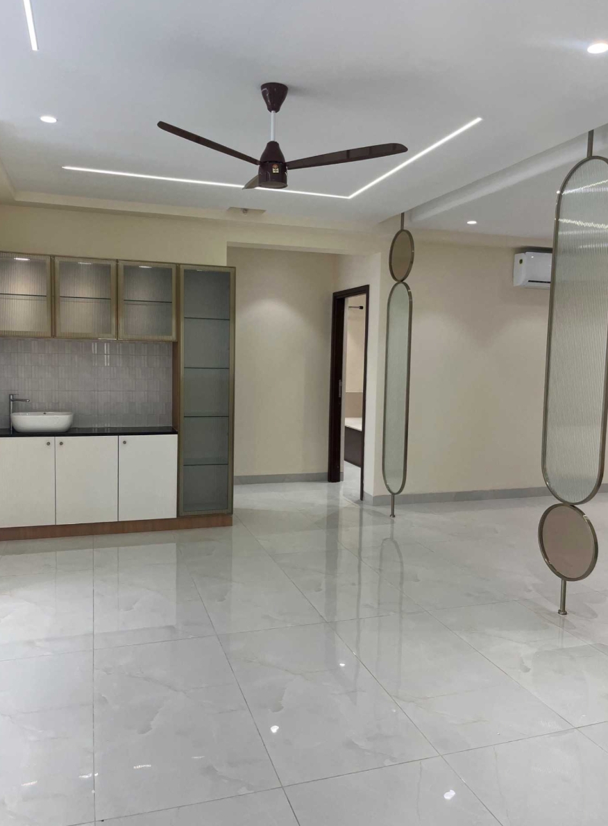 3 BHK + Pooja Room Apartment For Rent in Poulomi Avante