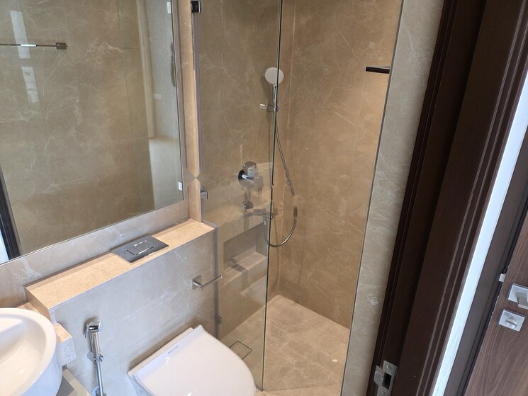Bathroom, hiranandani-highland 1 Bedroom 384 Sq.Ft. Apartment In Powai Mumbai 9170570