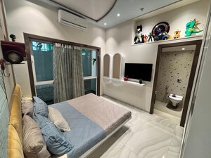 Bedroom in 1 BHK Builder Floor at Ornate Serenity, Naigaon East – for Sale