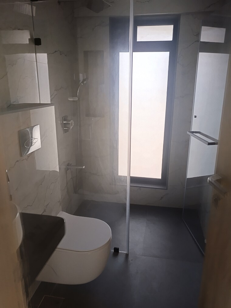 Attached Bathroom, bandra west 3 Bedroom 1115 Sq.Ft. Apartment In Bandra West Mumbai 9170812