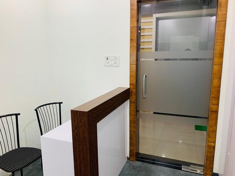 Team Area, satra-plaza Commercial Office Space 1750 Sq.Ft. In Vashi Sector 19d Navi Mumbai 9170787