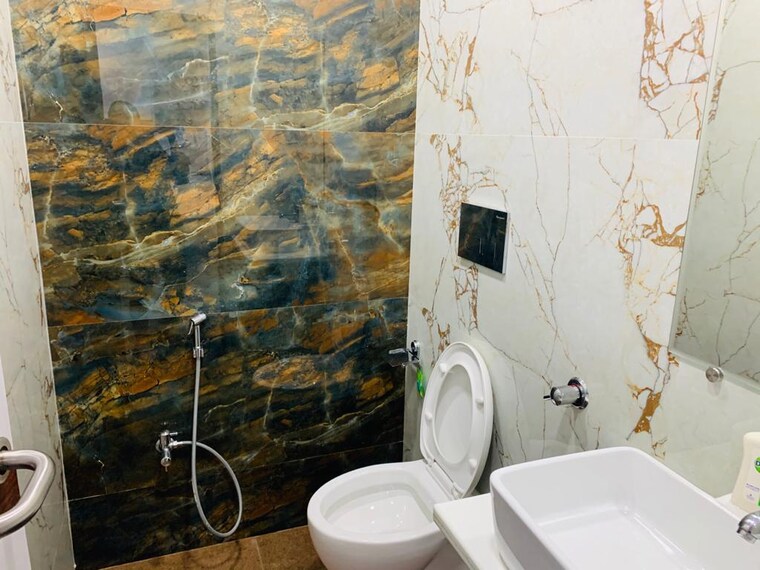 Washroom, satra-plaza Commercial Office Space 1750 Sq.Ft. In Vashi Sector 19d Navi Mumbai 9170787