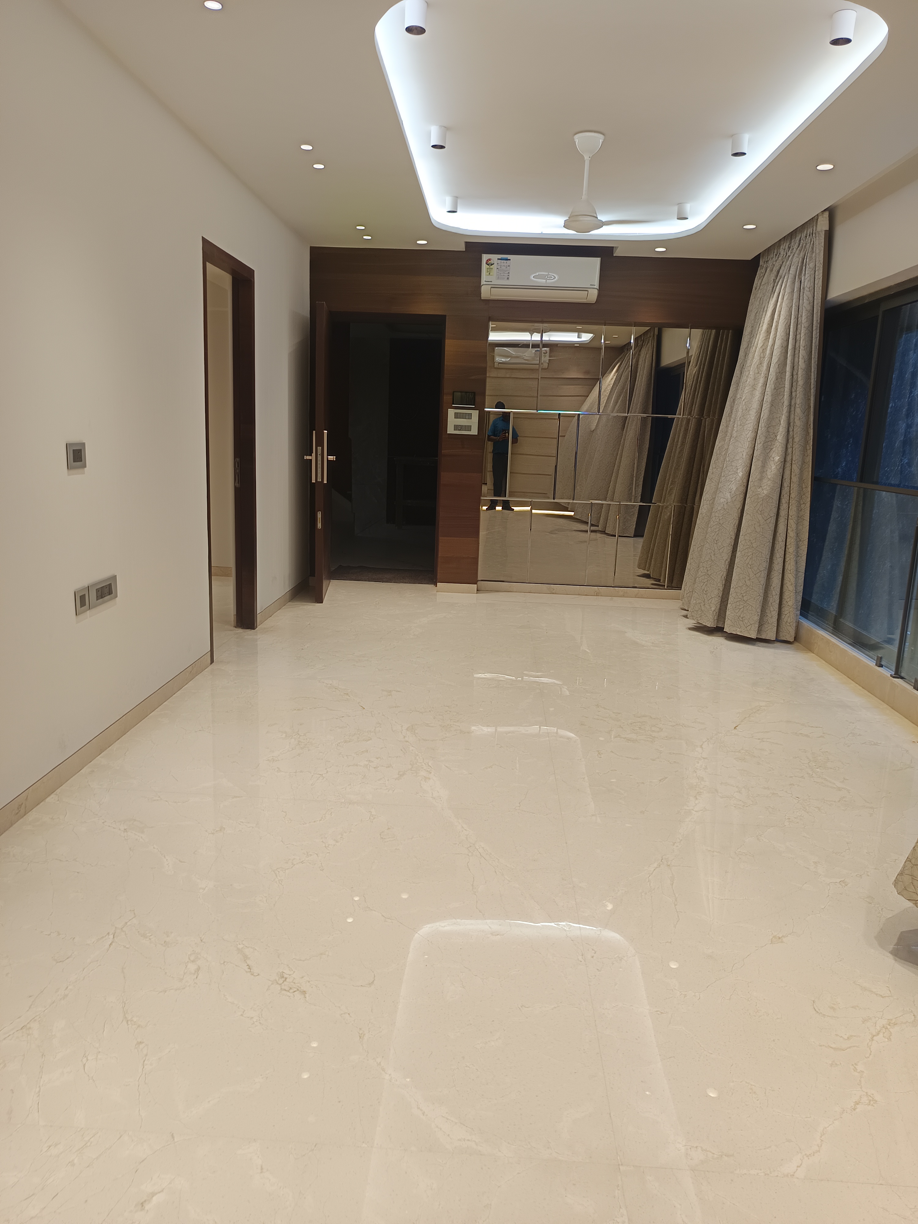 3 BHK Apartment For Sale in Khar West