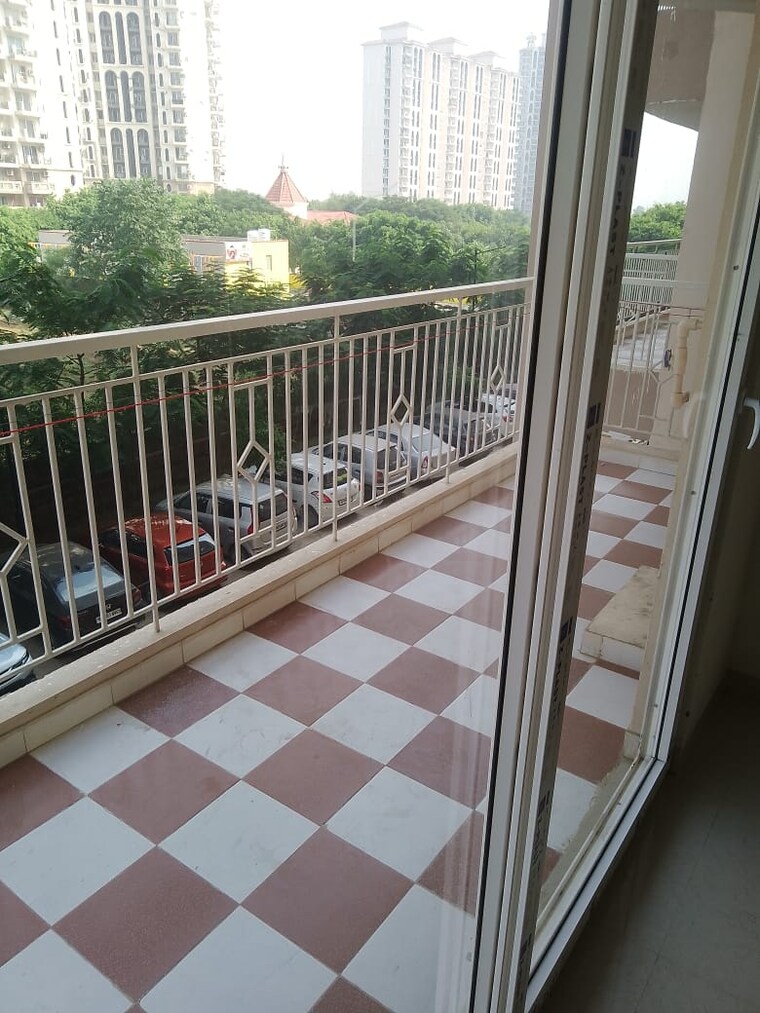 Balcony, shree-vardhman-green-court 2 Bedroom 626 Sq.Ft. Apartment In Sector 90 Gurgaon 9170831