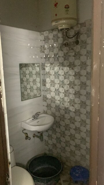 Bathroom in 2 BHK Apartment at Royale Waterfront, Patiala Road – for Rent