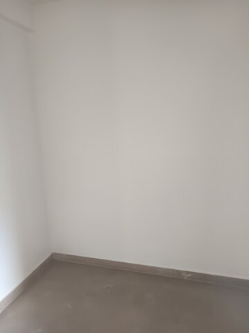 Room in 3 BHK Apartment at Bandra West – for Sale