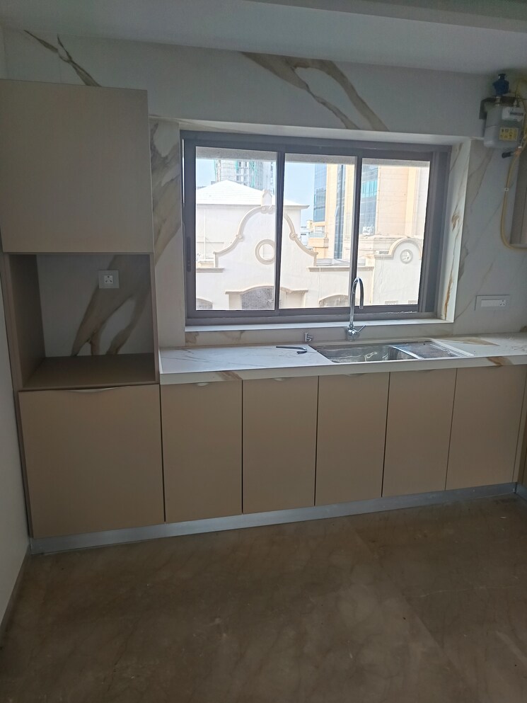 Kitchen, bandra west 3 Bedroom 1115 Sq.Ft. Apartment In Bandra West Mumbai 9170812