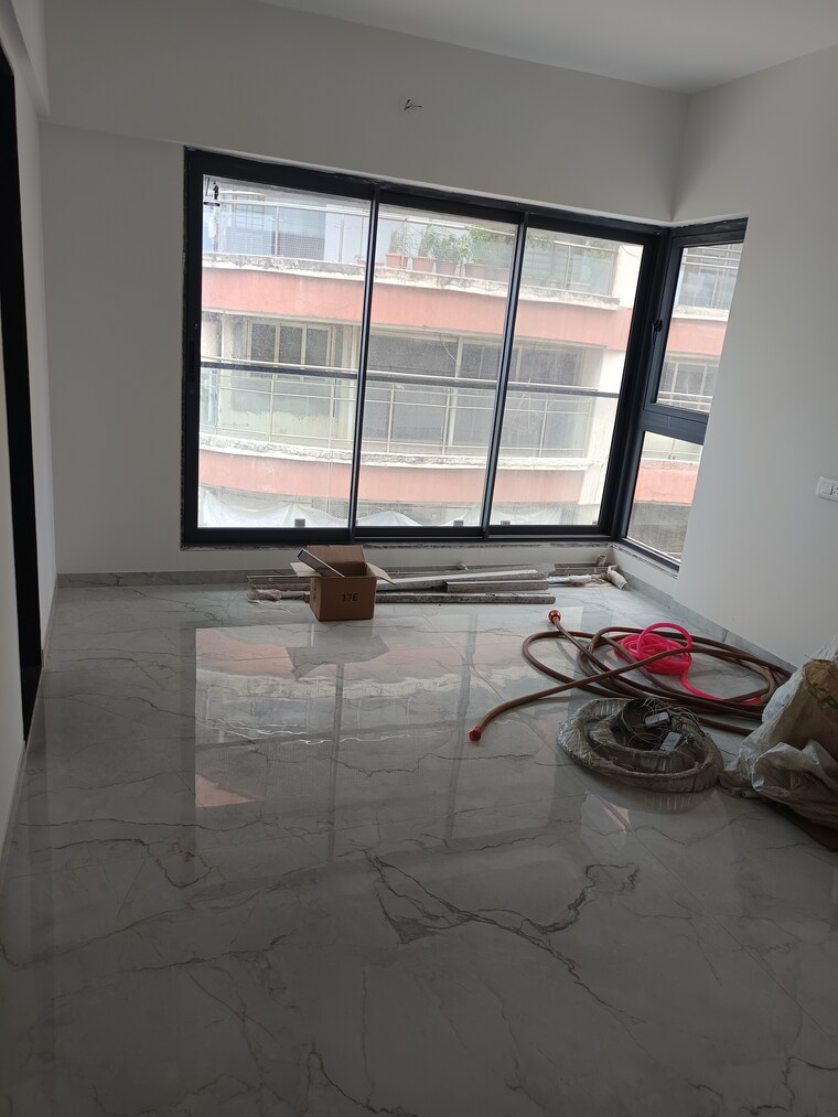  Parking, santacruz west 3 Bedroom 1170 Sq.Ft. Apartment In Santacruz West Mumbai 9170876