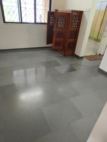 Room in 2 BHK Apartment at Aundh – for Rent