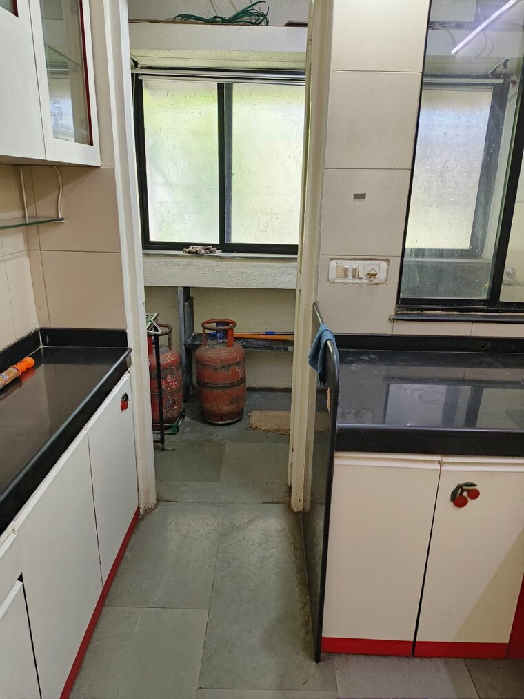 Kitchen, aundh 2 Bedroom 1000 Sq.Ft. Apartment In Aundh Pune 9170935