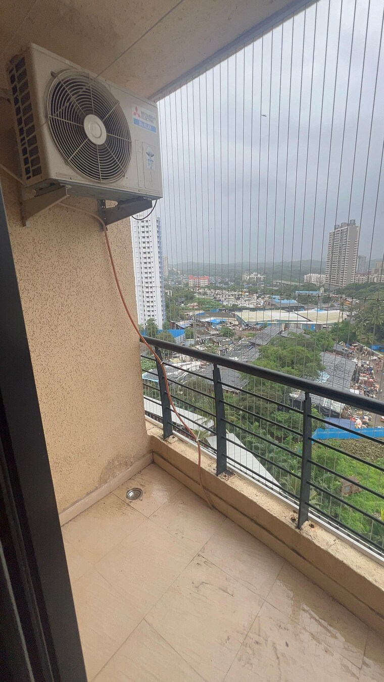 Balcony, k-raheja-raheja-residency 2 Bedroom 1200 Sq.Ft. Apartment In Malad East Mumbai 9171049