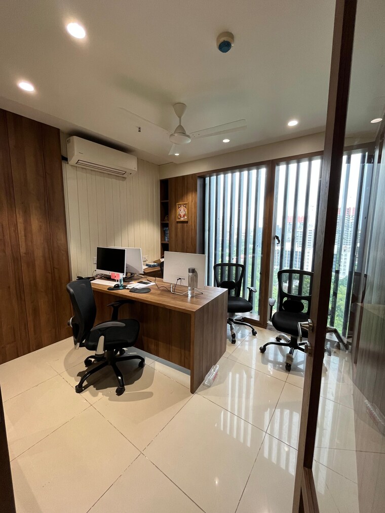 Team Area, ambli road Commercial Office Space 850 Sq.Ft. In Ambli Road Ahmedabad 9171119