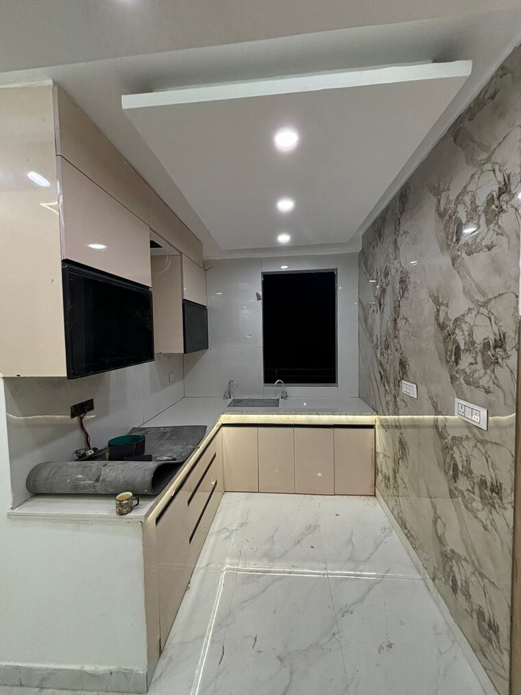 Kitchen, lovely-apartments 2 Bedroom 800 Sq.Ft. Builder Floor In Mayur Vihar 1 Delhi 9171144