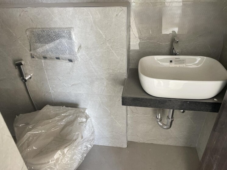 Bathroom, raymond-ten-x-habitat 1 Bedroom 418 Sq.Ft. Apartment In Pokhran Road No Two Thane 9171221