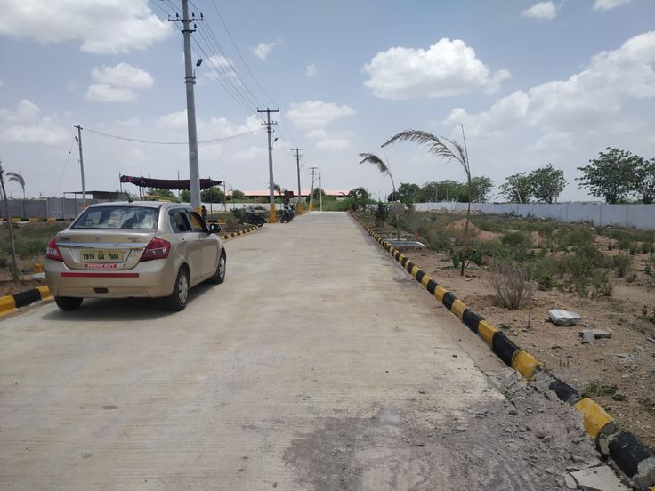 Plot For Sale in Am Saleing My Property 