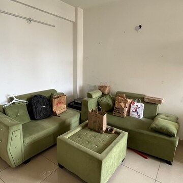 Living Room in 1 BHK Apartment at AVL 36 Gurgaon, Sector 36a – for Rent