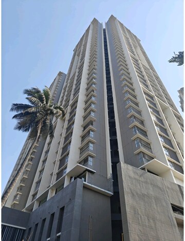 2 BHK Apartment – Exterior View View at Kalpataru Paramount, Kapur Bawdi - for Rent