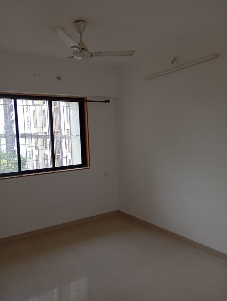 Room, raunak-heights 1 Bedroom 666 Sq.Ft. Apartment In Ghodbunder Road Thane 9171531