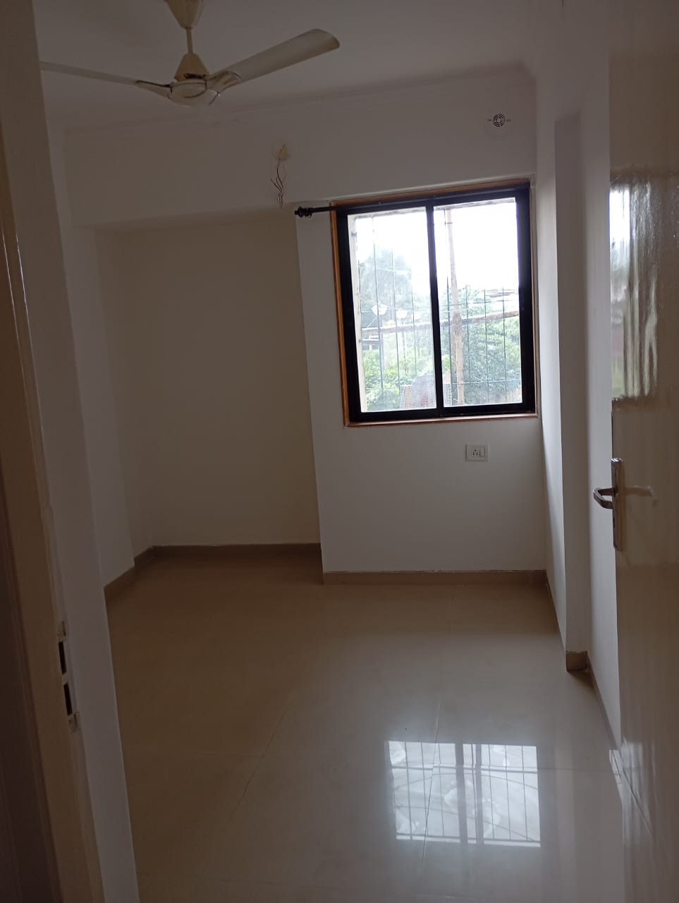1 BHK + Pooja Room Apartment For Rent in Raunak Heights