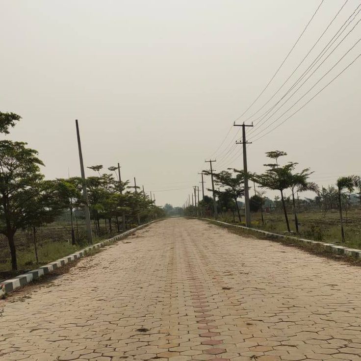 Plot For Sale in Am Saleing My 