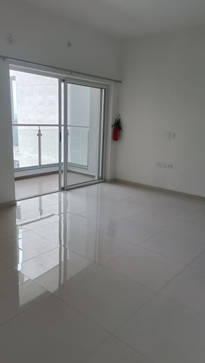 2 BHK Apartment For Rent in Runwal The Central Park