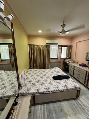 Bedroom in 2 BHK Apartment at Amazon Apartments, Borivali West – for Sale