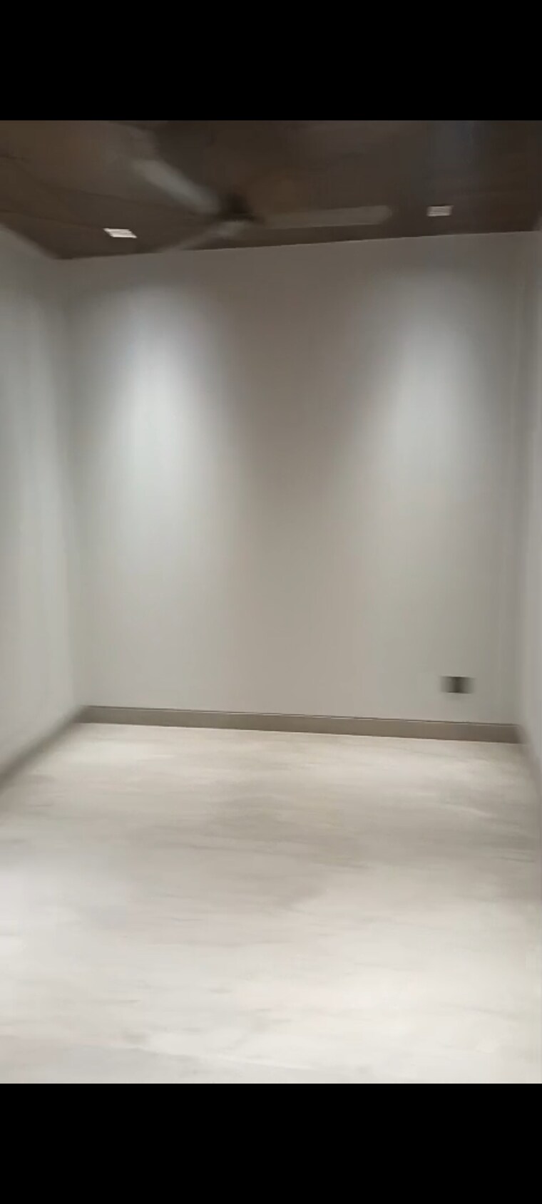 Room, greater kailash i 4 Bedroom 416 Sq.Yd. Builder Floor In Greater Kailash I Delhi 9171621