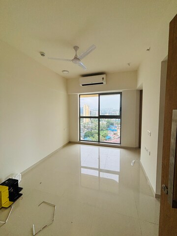 1 BHK Apartment For Rent in Lodha Unica, Jogeshwari West