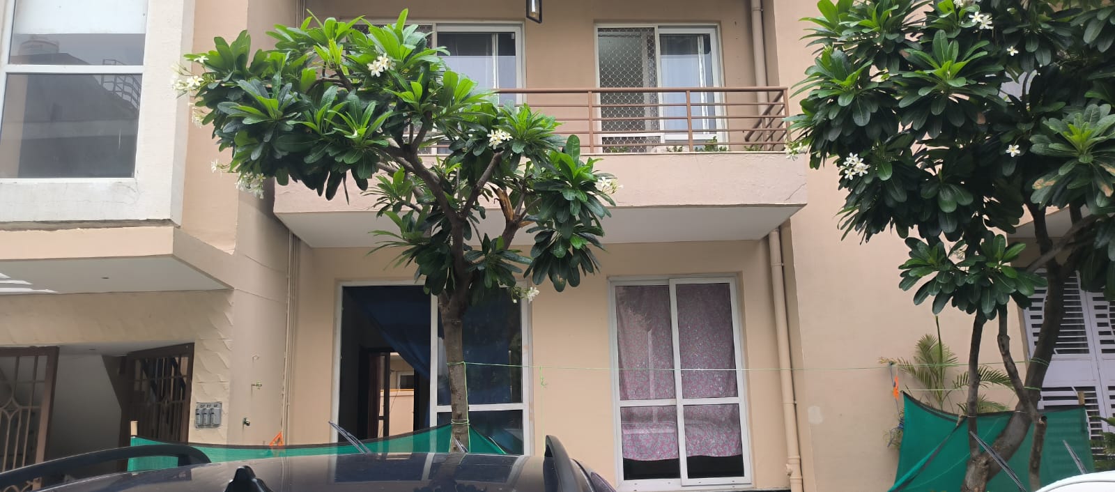 3 BHK + Pooja Room Builder Floor For Rent in BPTP Parkland Pride