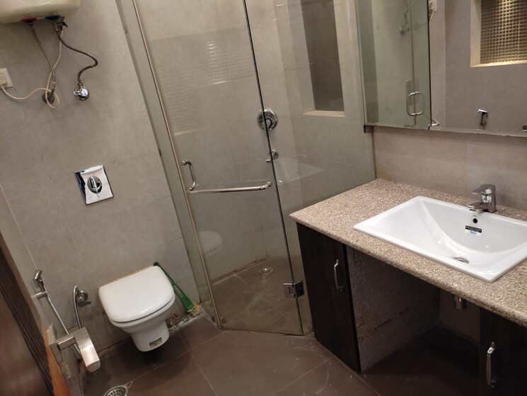 Master Bedroom, greater kailash ii 4 Bedroom 300 Sq.Yd. Builder Floor In Greater Kailash ii Delhi 9171790