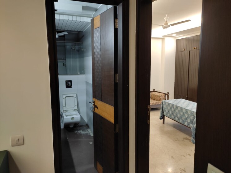 undefined, greater kailash ii 4 Bedroom 300 Sq.Yd. Builder Floor In Greater Kailash ii Delhi 9171790