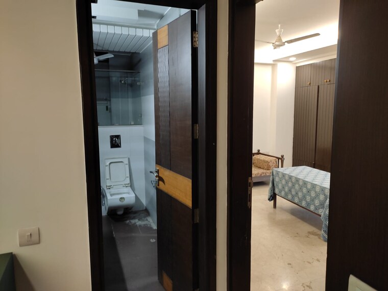 undefined, greater kailash ii 4 Bedroom 300 Sq.Yd. Builder Floor In Greater Kailash ii Delhi 9171790