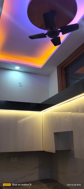 Furnished Amenities in 2 BHK Builder Floor at Govindpuram Residency, Govindpuram – for Sale